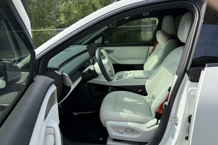 Used ONVO L60 2024 60 kWh Rear-Drive Version Left Front Seat