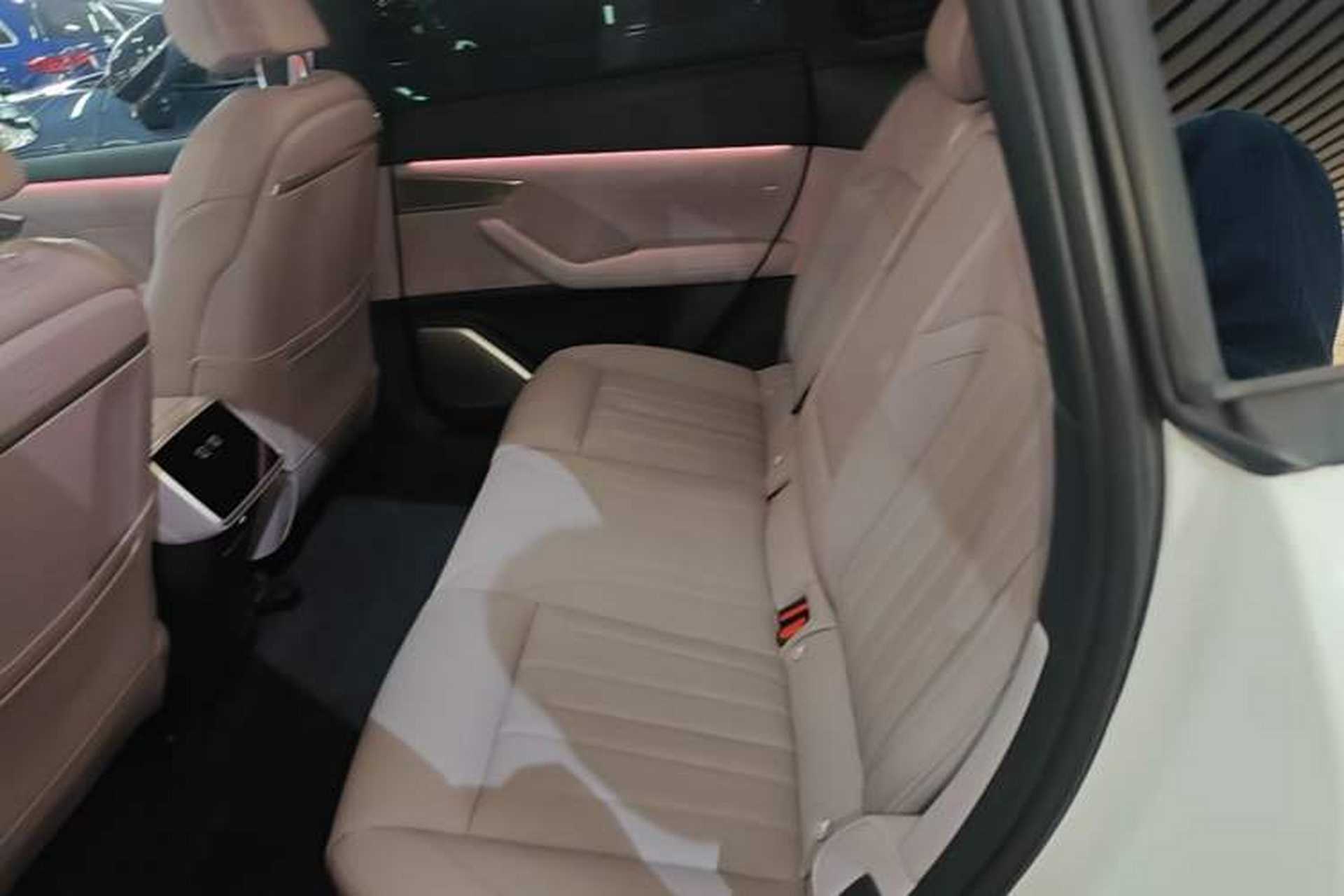 Used ONVO L60 2024 60 kWh Rear-Drive Version Left Rear Seat