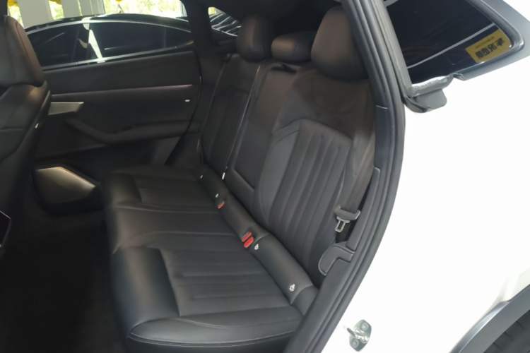 Used ONVO L60 2024 85 kWh Rear-Drive Version Left Rear Seat