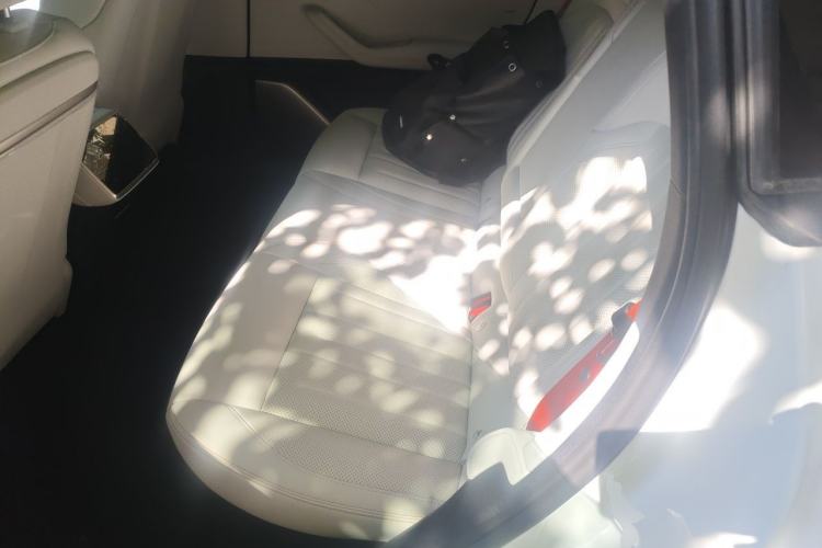 Used ONVO L60 2024 60 kWh Rear-Drive Version Left Rear Seat