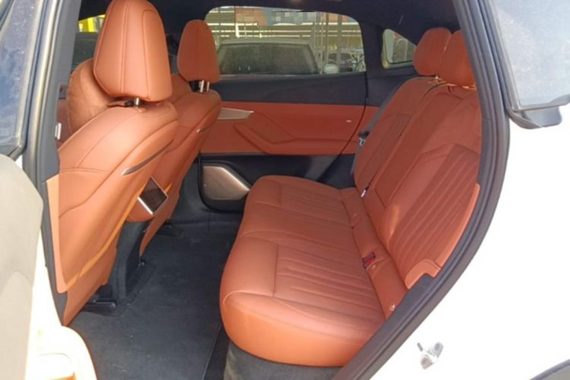 Used ONVO L60 2024 60 kWh Rear-Drive Version Left Rear Seat