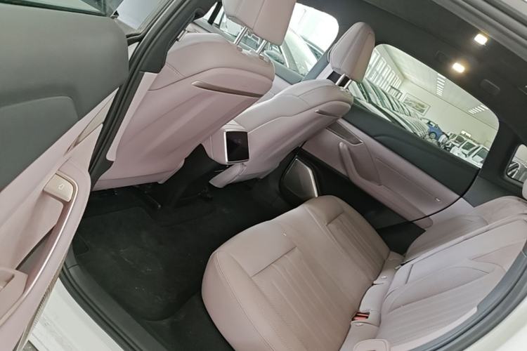 Used ONVO L60 2024 60 kWh All-Wheel Drive Left Rear Seat