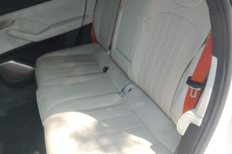 Used ONVO L60 2024 60 kWh Rear-Drive Version Left Rear Seat