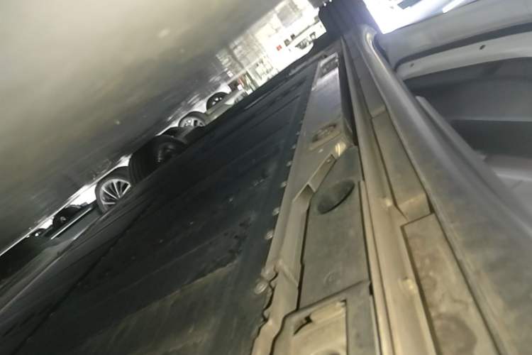 Used ONVO L60 2024 60 kWh Rear-Drive Version Left Side Sill