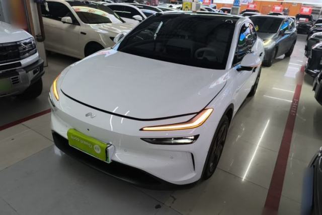 Used ONVO L60 2024 60 kWh Rear-Drive Version