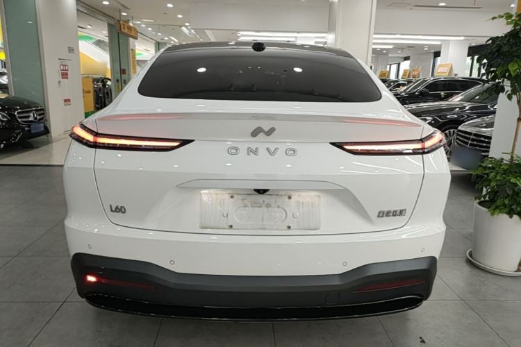 Used ONVO L60 2024 60 kWh Rear-Drive Version Rear