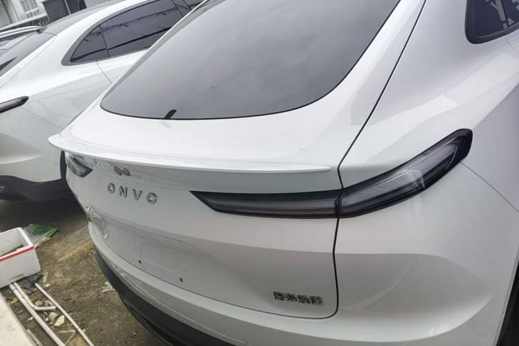 Used ONVO L60 2024 60 kWh Rear-Drive Version Rear