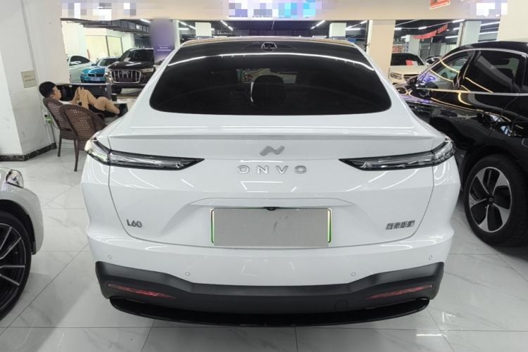 Used ONVO L60 2024 60 kWh Rear-Drive Version Rear
