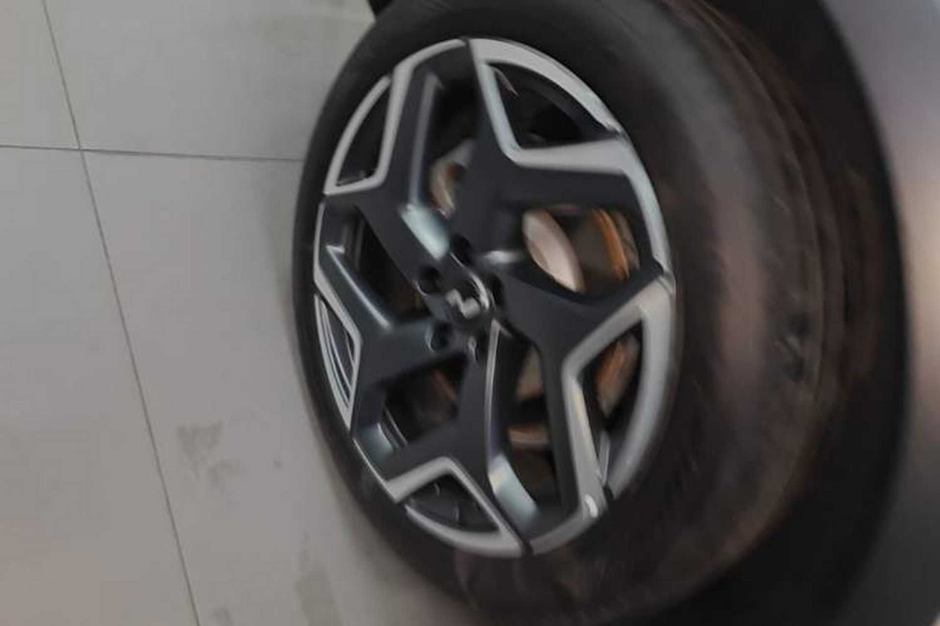 Used ONVO L60 2024 60 kWh Rear-Drive Version Right Rear Wheel Hub