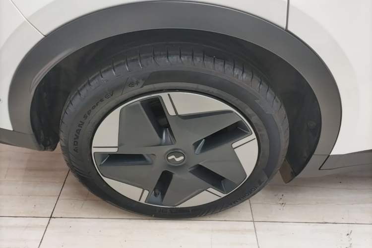 Used ONVO L60 2024 60 kWh Rear-Drive Version Right Rear Wheel Hub
