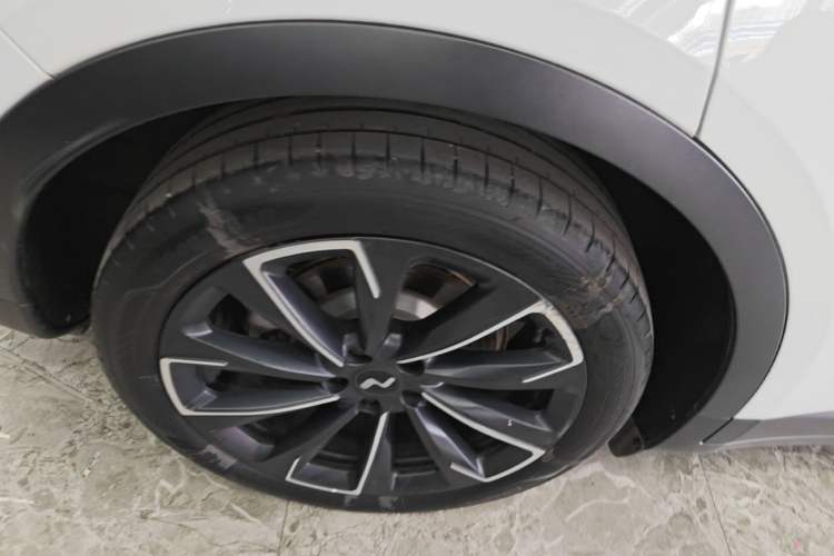 Used ONVO L60 2024 60 kWh Rear-Drive Version Right Rear Wheel Hub