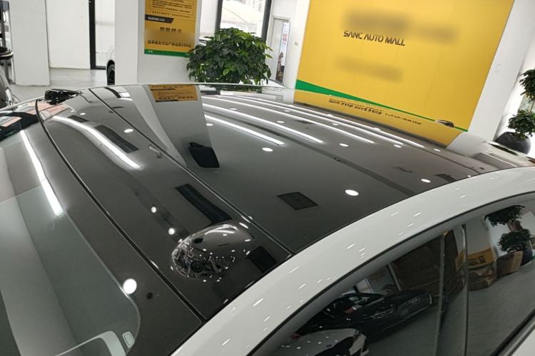 Used ONVO L60 2024 60 kWh Rear-Drive Version Roof