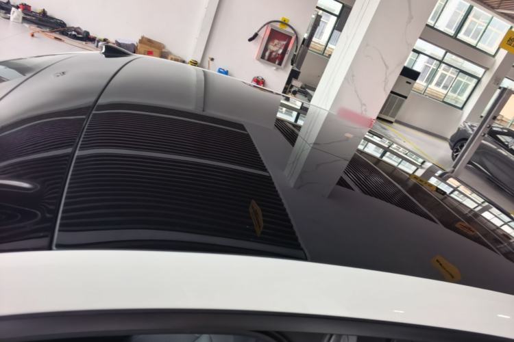 Used ONVO L60 2024 60 kWh All-Wheel Drive Roof