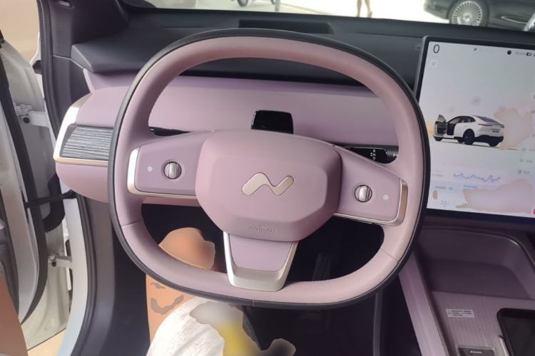 Used ONVO L60 2024 60 kWh Rear-Drive Version Steering Wheel