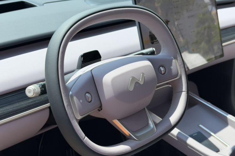 Used ONVO L60 2024 60 kWh Rear-Drive Version Steering Wheel
