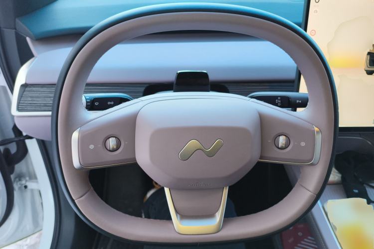 Used ONVO L60 2024 60 kWh Rear-Drive Version Steering Wheel