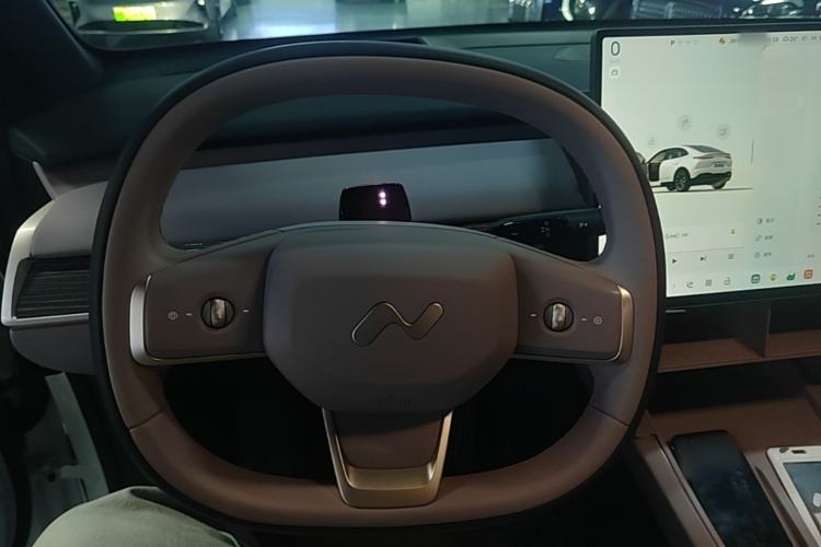 Used ONVO L60 2024 60 kWh Rear-Drive Version Steering Wheel
