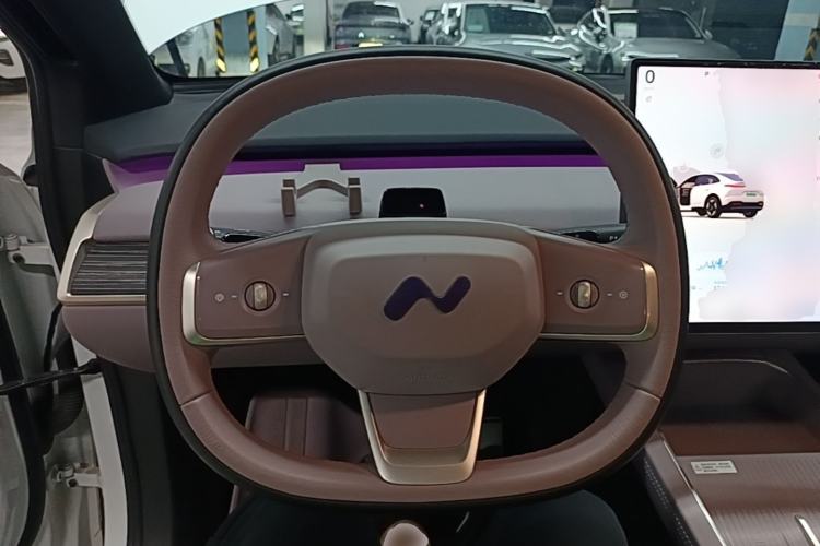 Used ONVO L60 2024 60 kWh Rear-Drive Version Steering Wheel