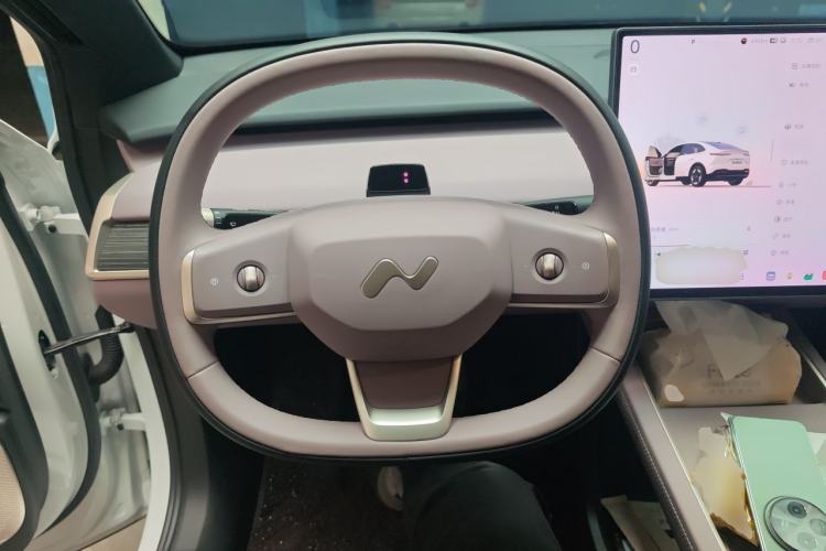 Used ONVO L60 2024 60 kWh Rear-Drive Version Steering Wheel