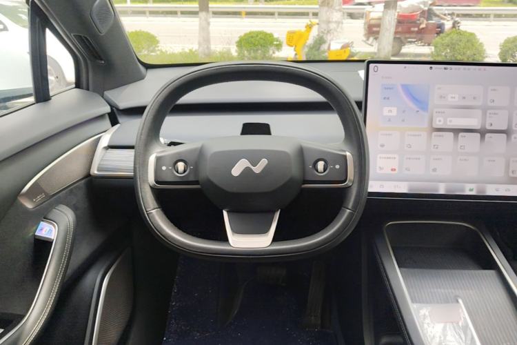 Used ONVO L60 2024 60 kWh Rear-Drive Version Steering Wheel