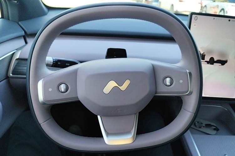 Used ONVO L60 2024 60 kWh Rear-Drive Version Steering Wheel