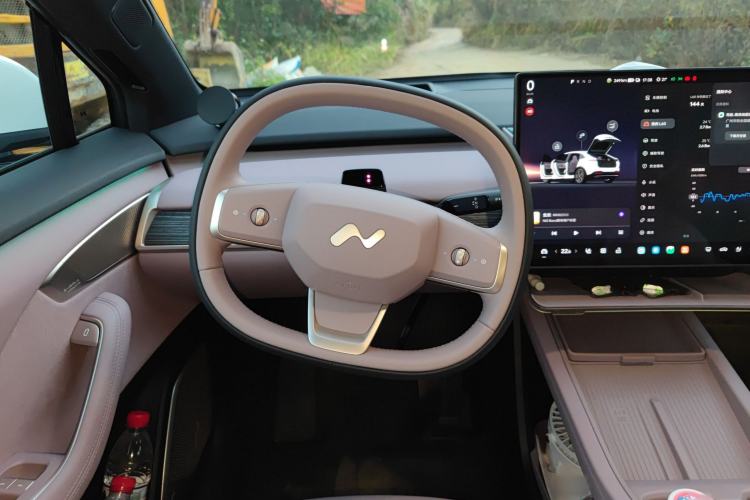 Used ONVO L60 2024 60 kWh Rear-Drive Version Steering Wheel