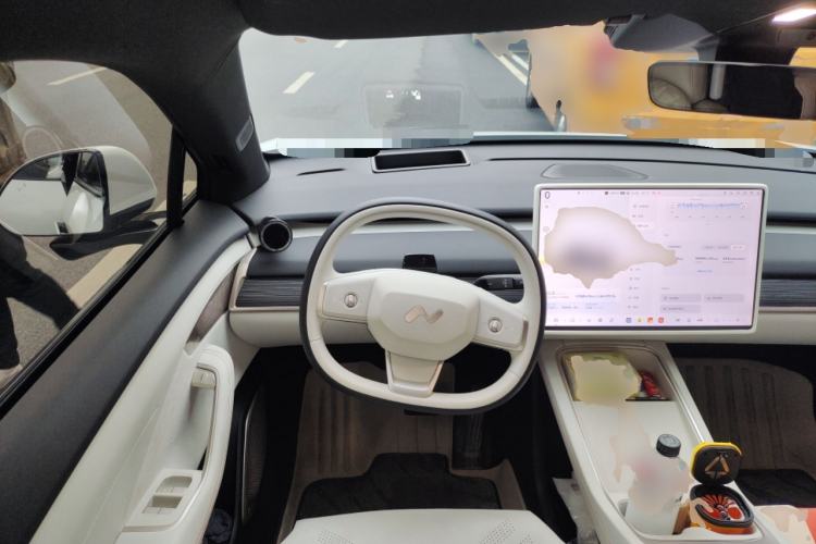 Used ONVO L60 2024 60 kWh Rear-Drive Version Steering Wheel