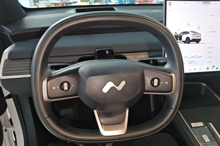 Used ONVO L60 2024 60 kWh Rear-Drive Version Steering Wheel