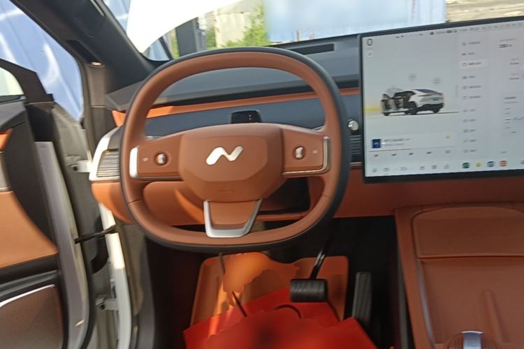 Used ONVO L60 2024 60 kWh Rear-Drive Version Steering Wheel