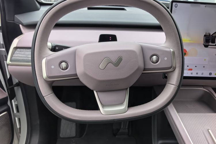 Used ONVO L60 2024 60 kWh Rear-Drive Version Steering Wheel