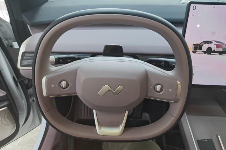 Used ONVO L60 2024 60 kWh Rear-Drive Version Steering Wheel