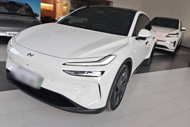 Used ONVO L60 2024 60 kWh Rear-Drive Version