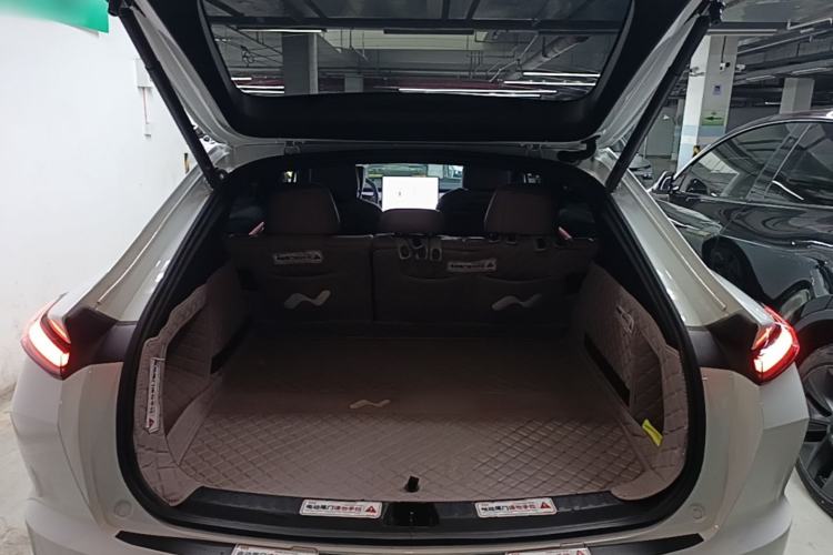Used ONVO L60 2024 60 kWh Rear-Drive Version Trunk