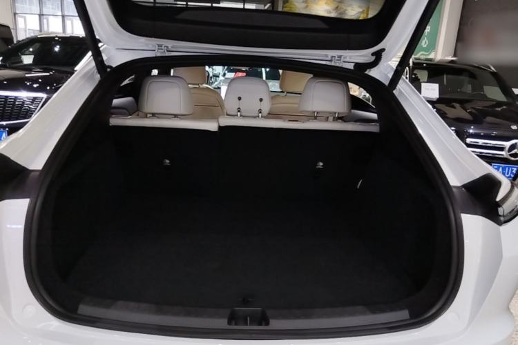 Used ONVO L60 2024 60 kWh All-Wheel Drive Trunk