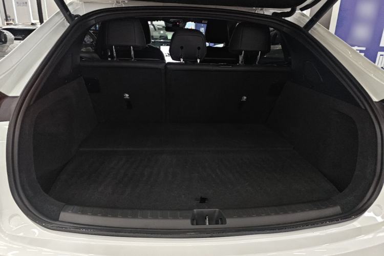 Used ONVO L60 2024 60 kWh Rear-Drive Version Trunk
