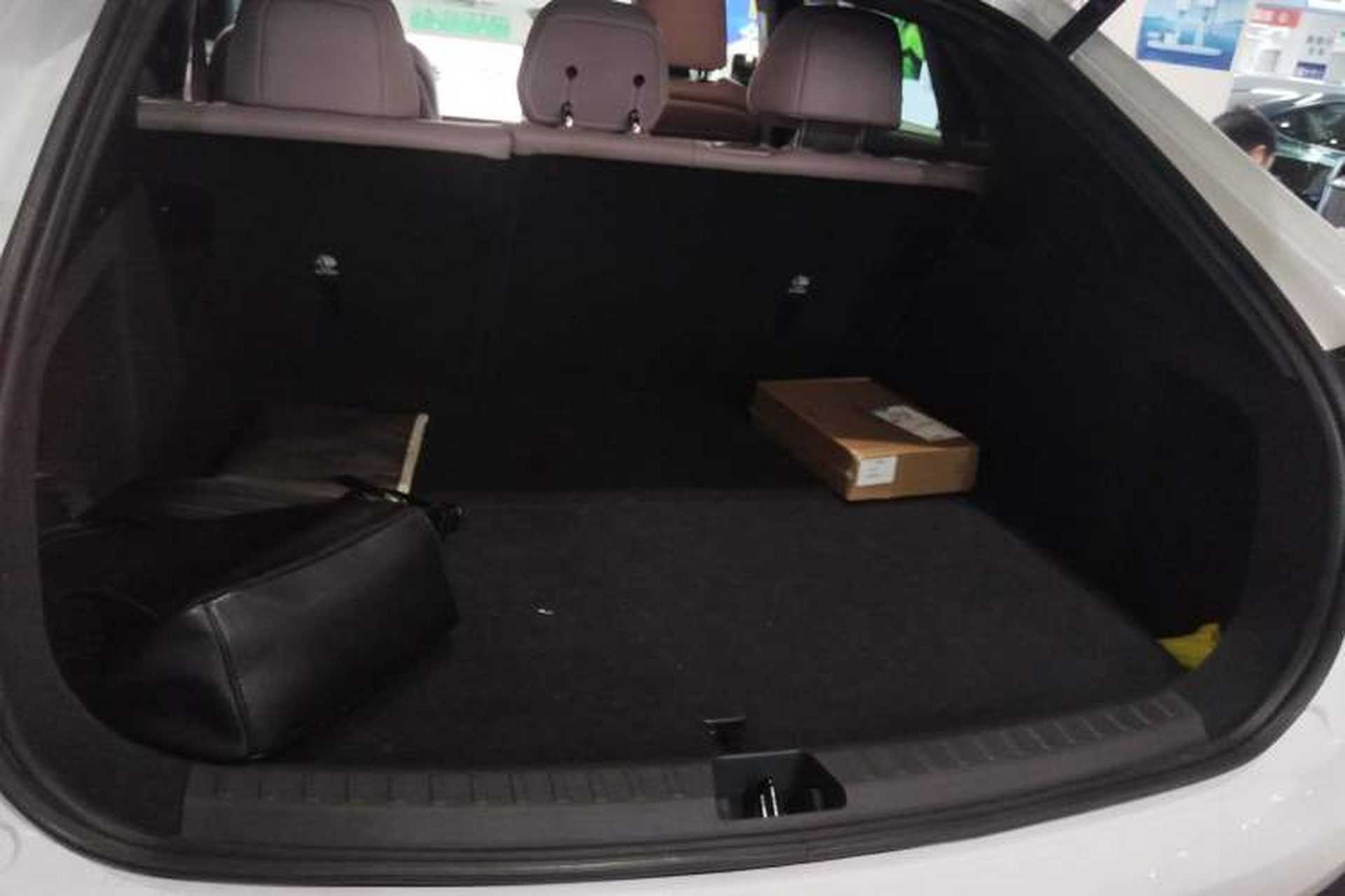 Used ONVO L60 2024 60 kWh Rear-Drive Version Trunk