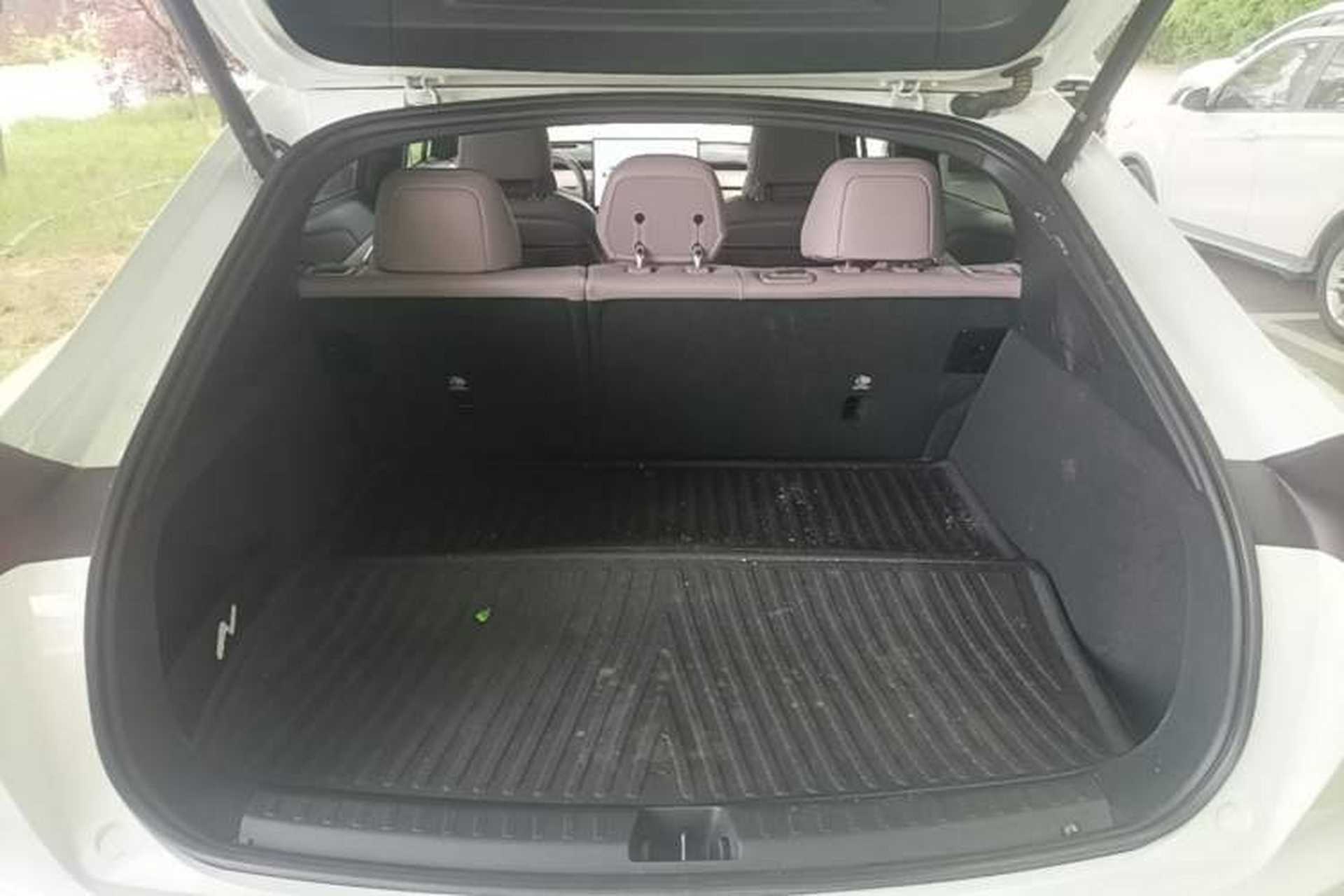 Used ONVO L60 2024 60 kWh Rear-Drive Version Trunk