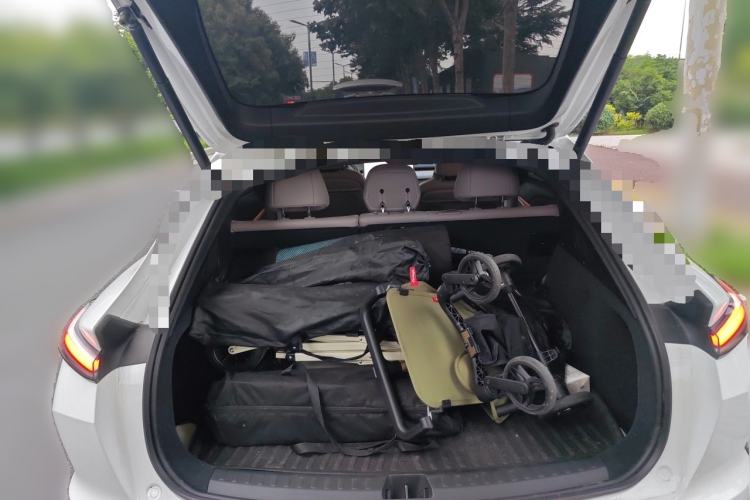 Used ONVO L60 2024 60 kWh Rear-Drive Version Trunk