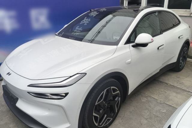 Used ONVO L60 2024 60 kWh Rear-Drive Version