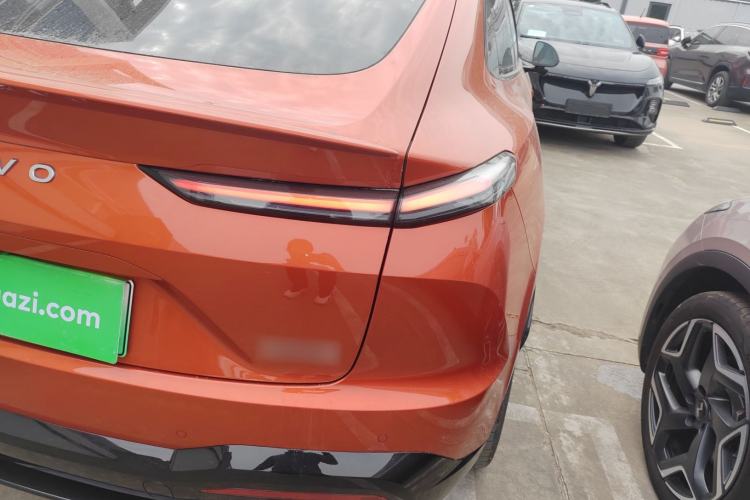 Used ONVO L60 2024 60 kWh Rear-Drive Version Exterior 1
