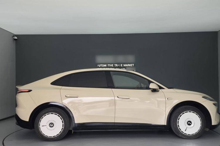 Used ONVO L60 2024 60 kWh Rear-Drive Version Exterior 5
