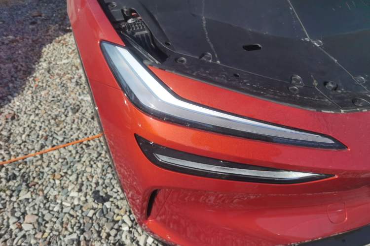 Used ONVO L60 2024 60 kWh Rear-Drive Version Exterior 6