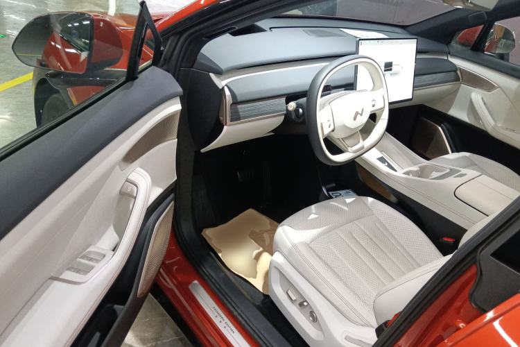 Used ONVO L60 2024 60 kWh Rear-Drive Version Interior 3