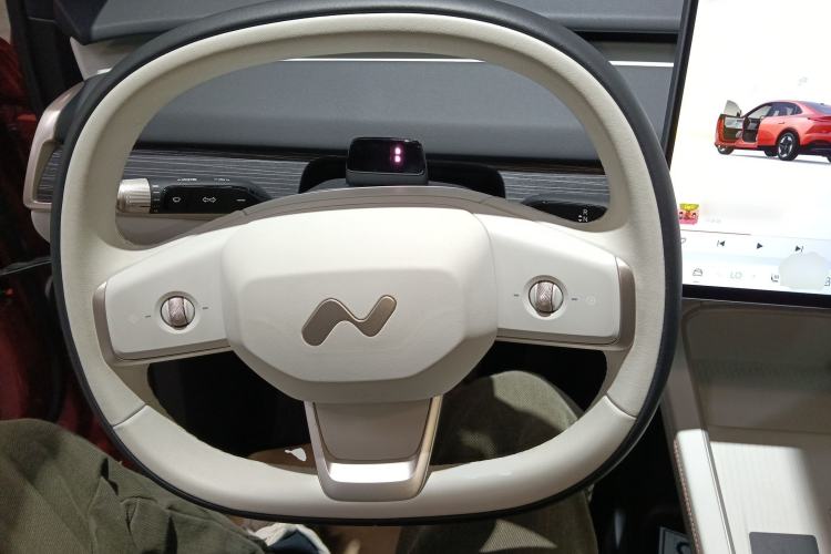 Used ONVO L60 2024 60 kWh Rear-Drive Version Steering Wheel