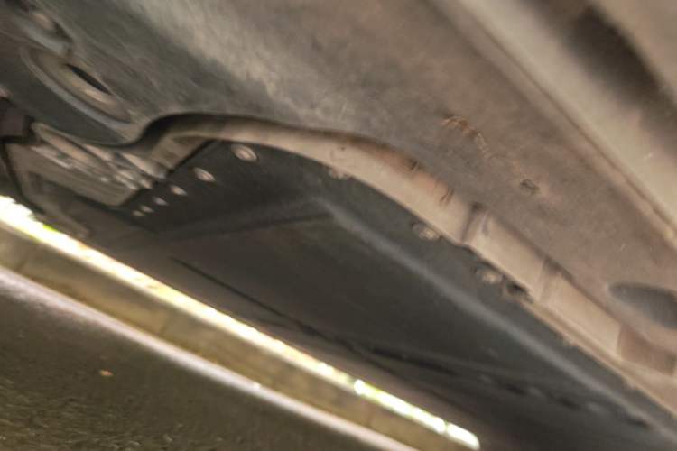 Used ONVO L60 2025 Model—60 kWh Rear-Wheel-Drive Version Chassis Front Left