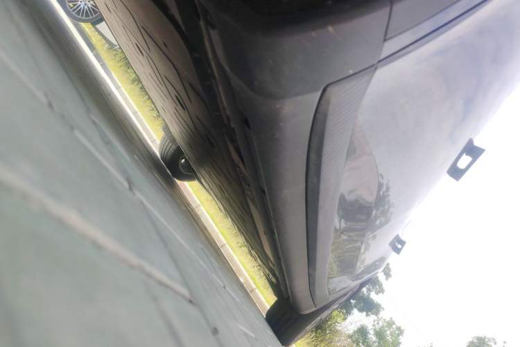 Used ONVO L60 2025 Model—85 kWh Rear-Wheel-Drive Version Chassis Front Left