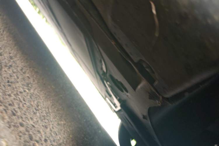 Used ONVO L60 2025 Model—60 kWh Rear-Wheel-Drive Version Chassis Front Right
