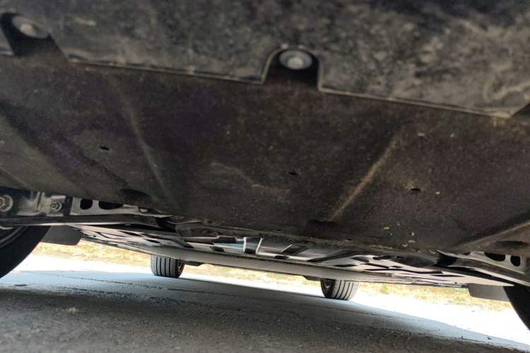 Used ONVO L60 2025 Model—60 kWh Rear-Wheel-Drive Version Chassis Rear