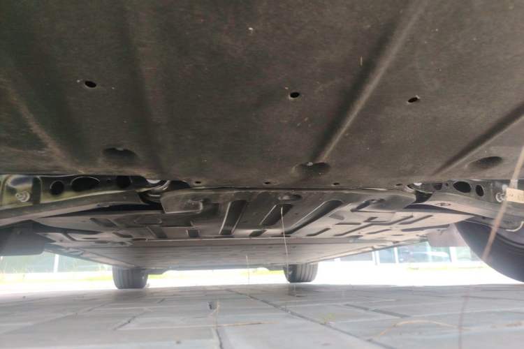Used ONVO L60 2025 Model—85 kWh Rear-Wheel-Drive Version Chassis Rear