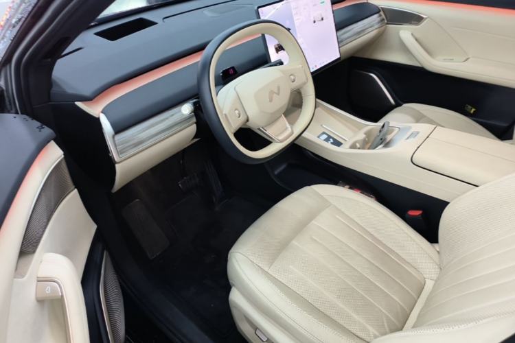 Used ONVO L60 2025 Model—60 kWh All-Wheel-Drive Version Driver Seat